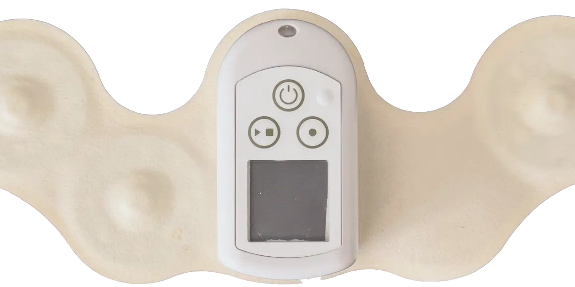 Pneumonitor, widok urządzenia od strony przycisków